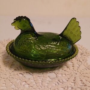 Vintage Inspired ( Indiana Glass Mold) Green Plastic Hen On Nest Dish